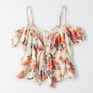 American Eagle Cold Shoulder Top